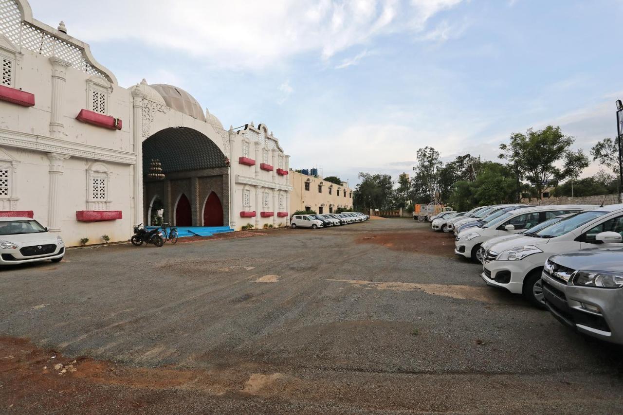 Oyo 18965 Parampara Garden Dharmpura Exterior photo